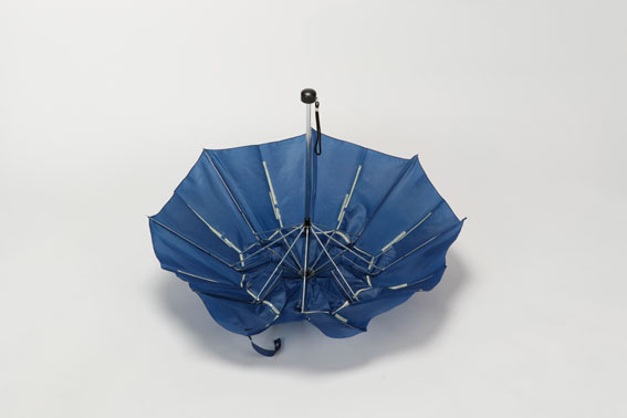 形状記憶折り畳み傘