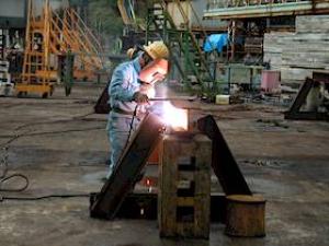 造船で最も重要な技術が「溶接」とも言われる