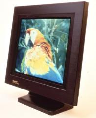 図3 テレビ用14インチTFT液晶ディスプレイ